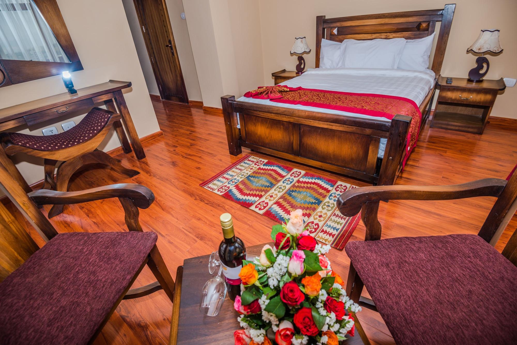 Wudasie Castle Hotel Addis Ababa Exterior photo