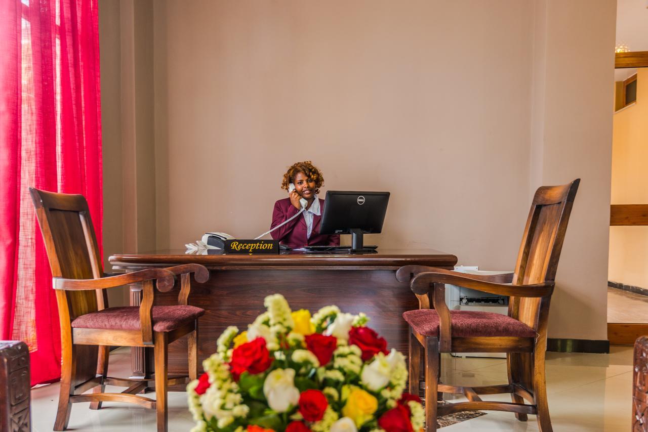 Wudasie Castle Hotel Addis Ababa Exterior photo