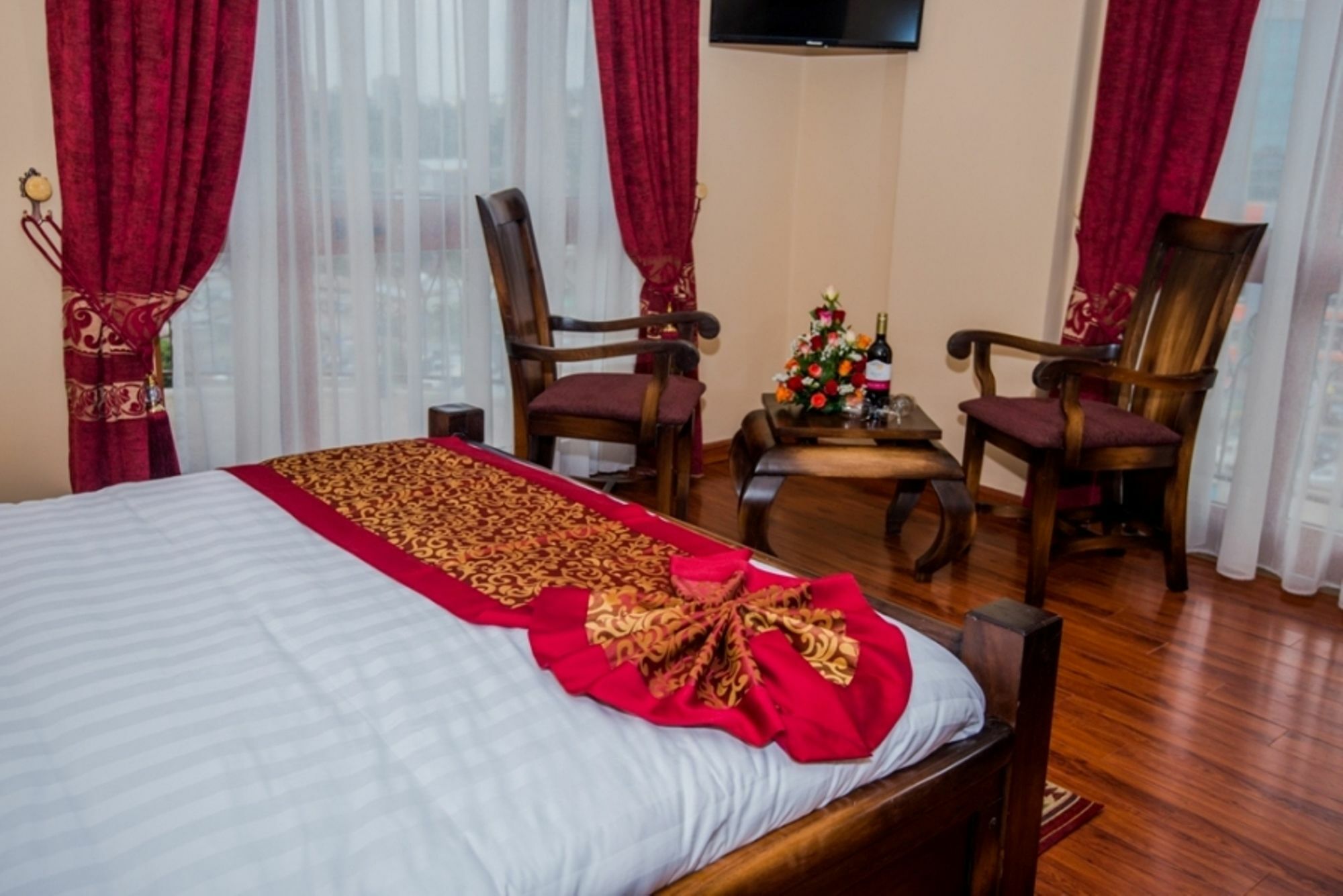 Wudasie Castle Hotel Addis Ababa Exterior photo